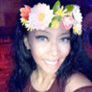 Meet your Posher, Dionna